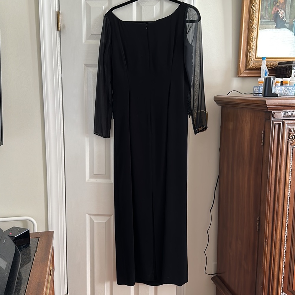 Designer Dress - Picture 3 of 4